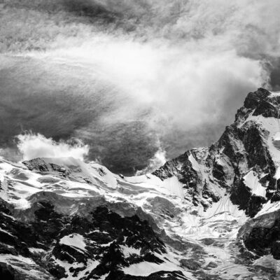 30 - Monte Rosa, la Cresta Signal e la parete Est