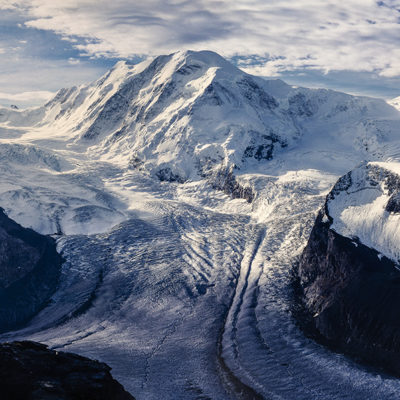 29 - Il ghiacciaio del Grenz e il versante nord del Monte Rosa